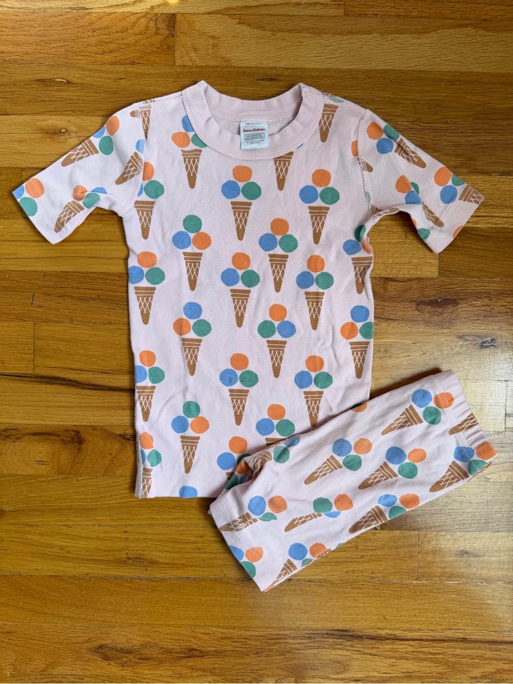 3/$20 - Hanna Andersson short johns